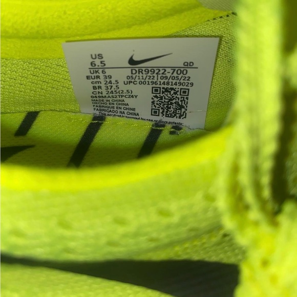 Nike ZoomX Dragonfly Volt Mint Mens Sz 6.5/ Women’s Sz 8 Track Spikes DR9922-700 - Picture 7 of 7
